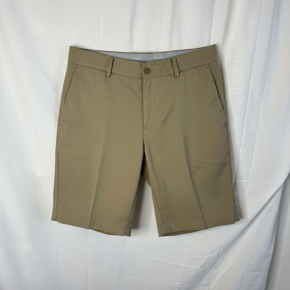 Nike Men's Khaki Flat Front Golf Shorts